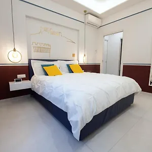 Center - E Appartement