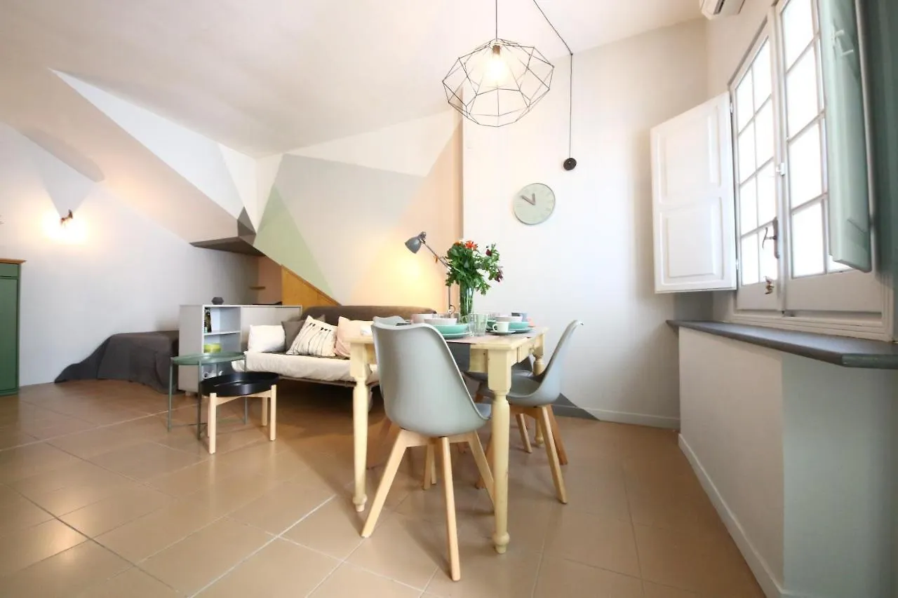 Casa Maulu A Napoli Centro Apartment 0*, Naples